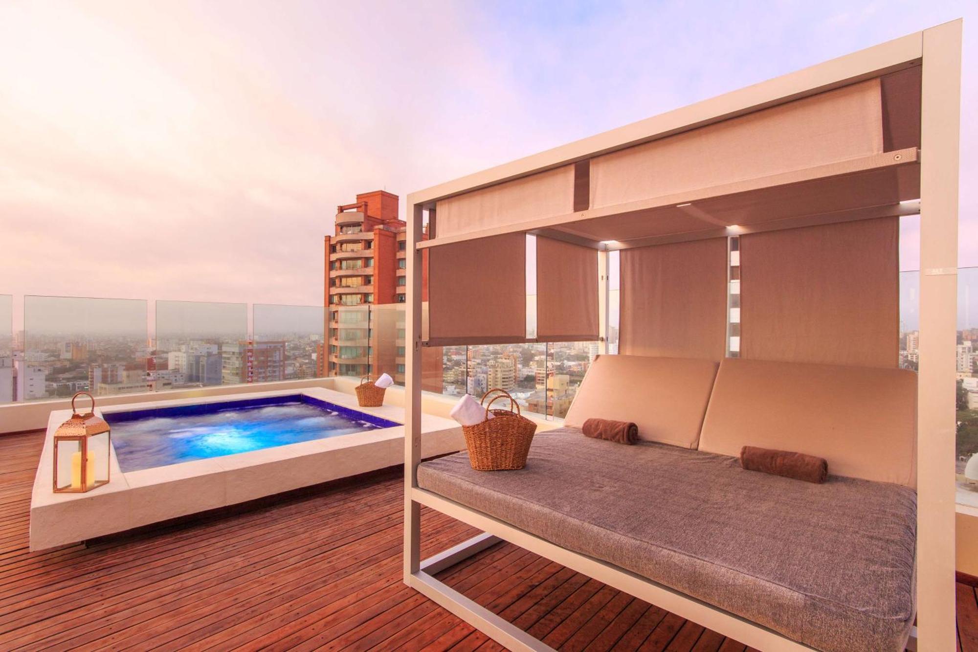 Nh Collection Royal Smartsuites Barranquilla  Exteriör bild