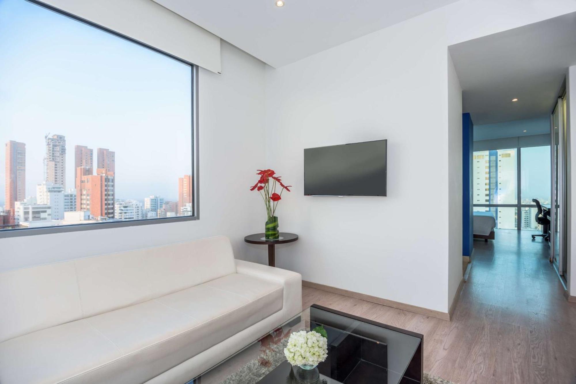Nh Collection Royal Smartsuites Barranquilla  Exteriör bild