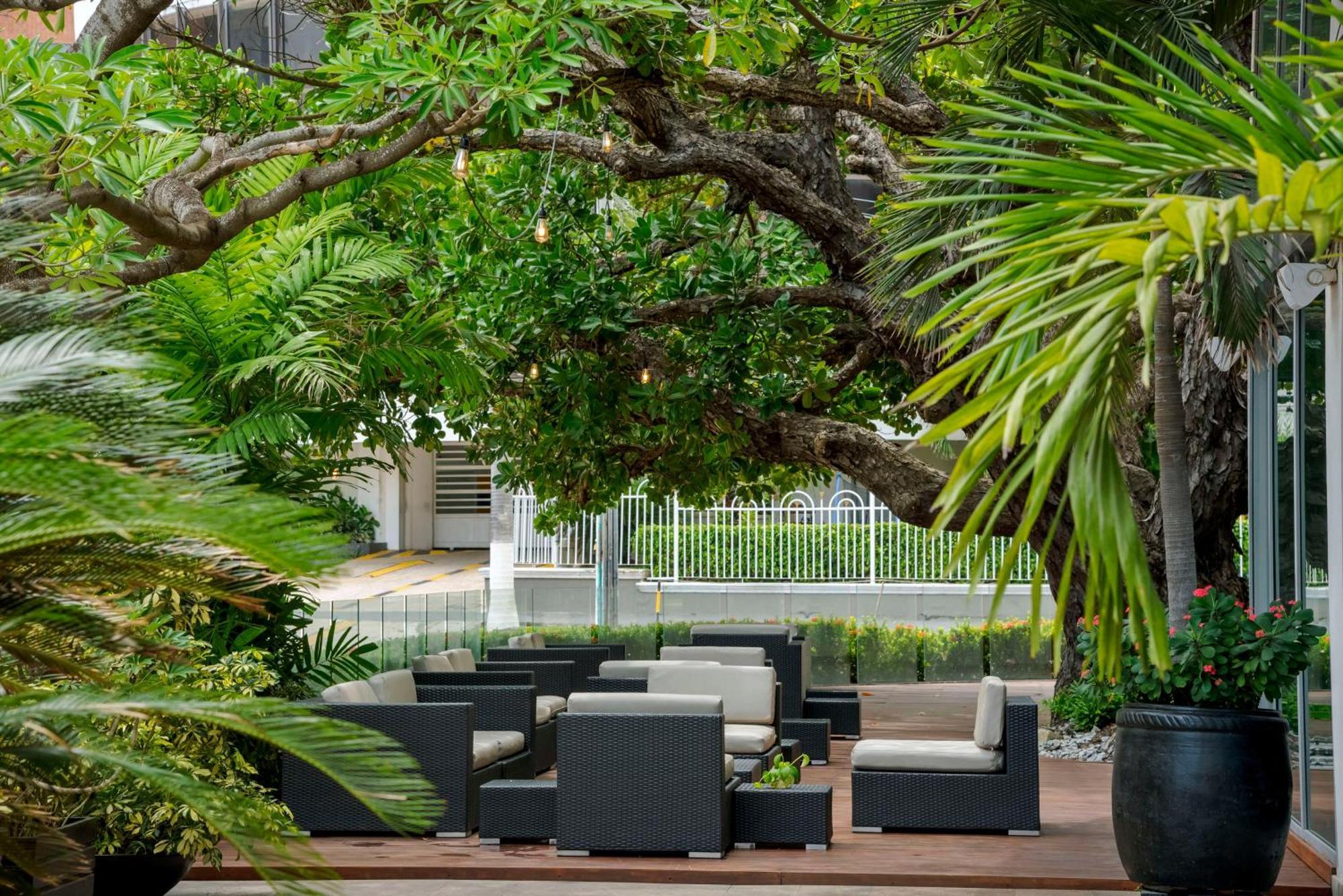Nh Collection Royal Smartsuites Barranquilla  Exteriör bild