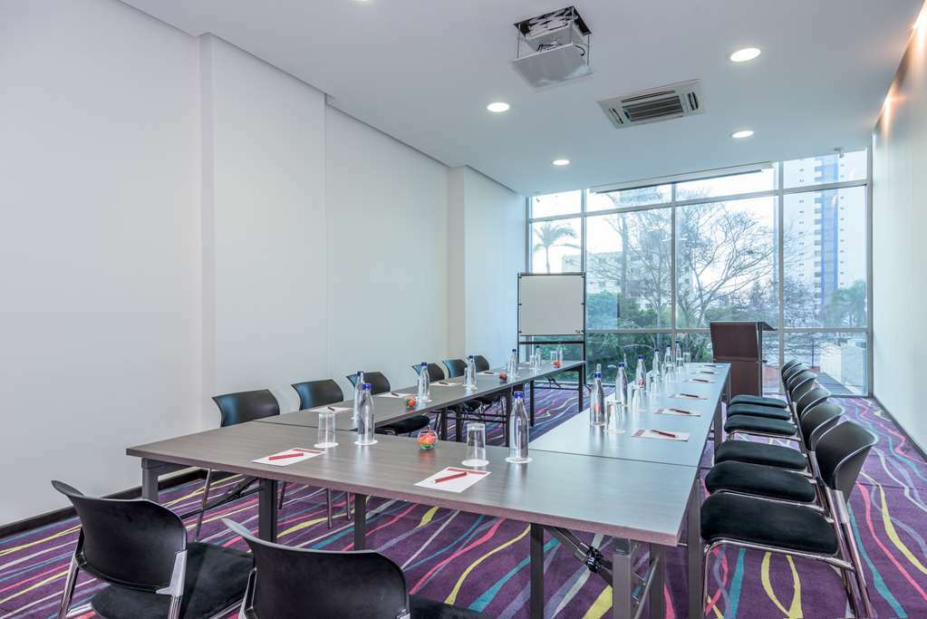 Nh Collection Royal Smartsuites Barranquilla  Bekvämligheter bild
